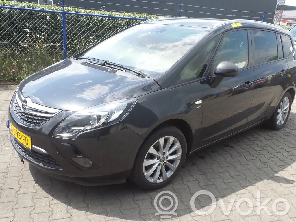 Zafira C Zafira  13581885