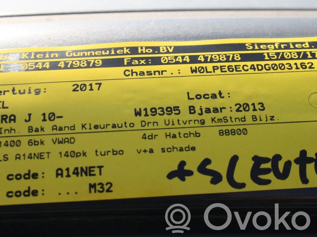 Astra J Astra  13581885