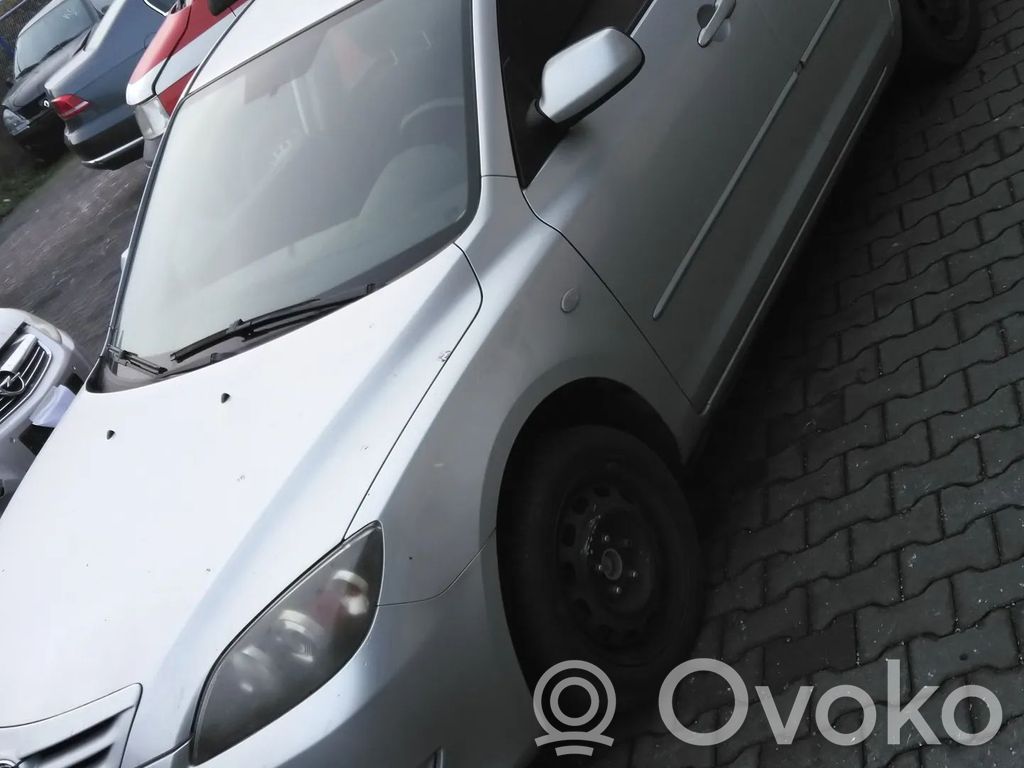 3 I 3