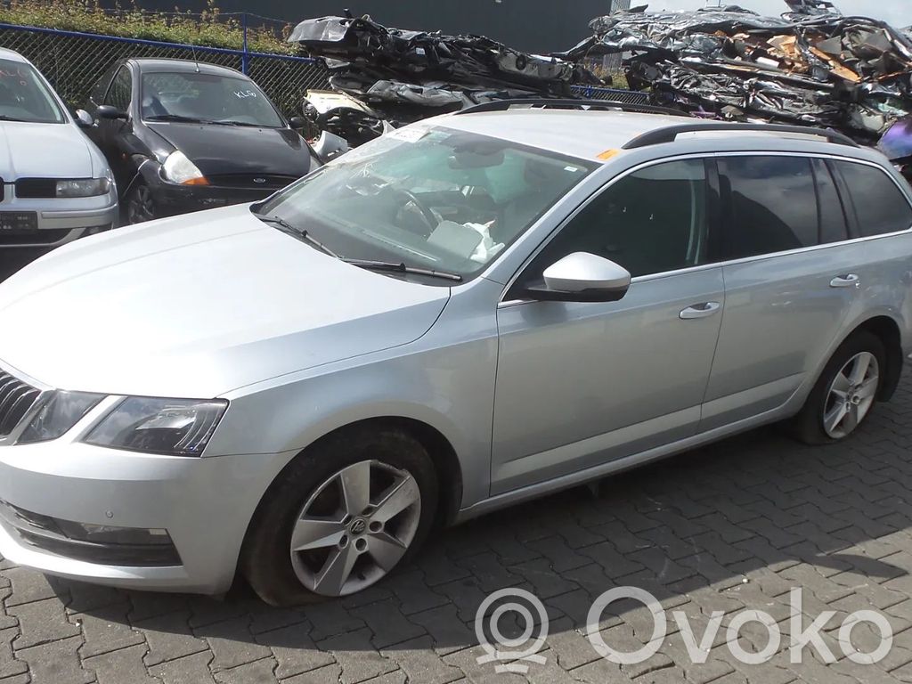 Octavia Mk3 (5E) Octavia  04L907805DF
