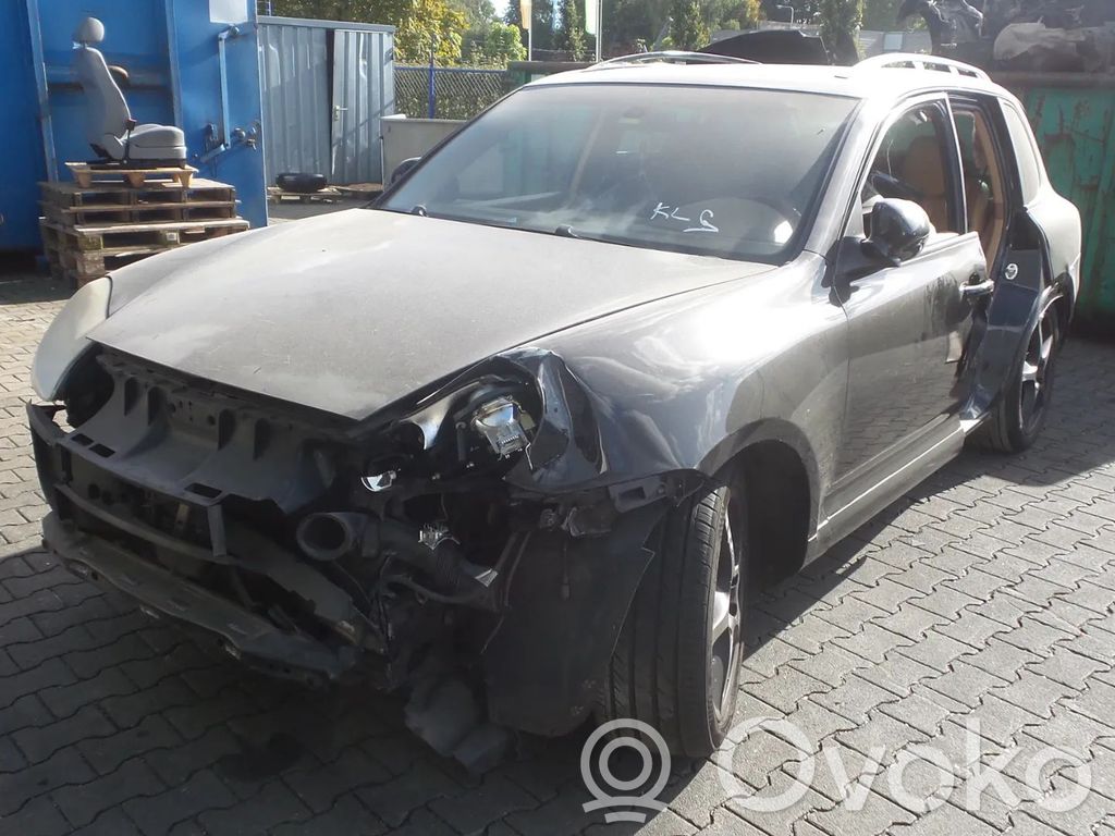 Cayenne (9PA) Cayenne  7L5906262B