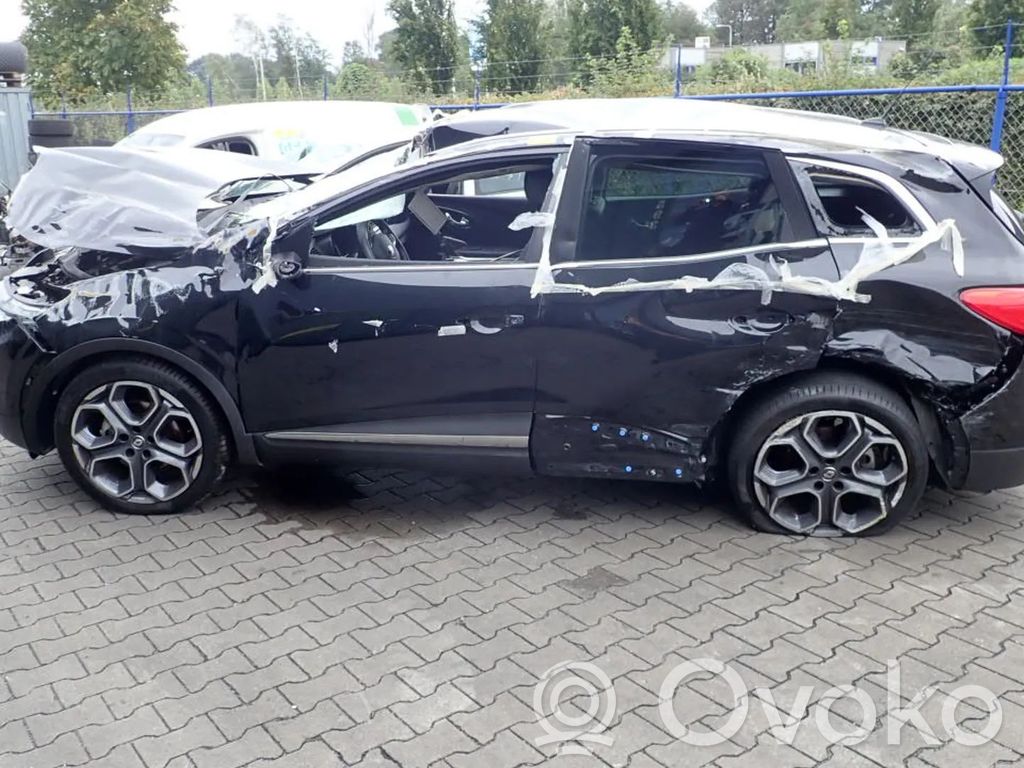 Kadjar Kadjar  8201439411