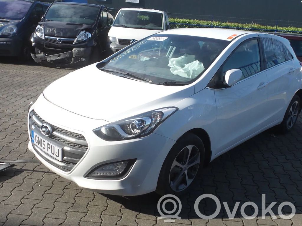 i30 i30  393504A410