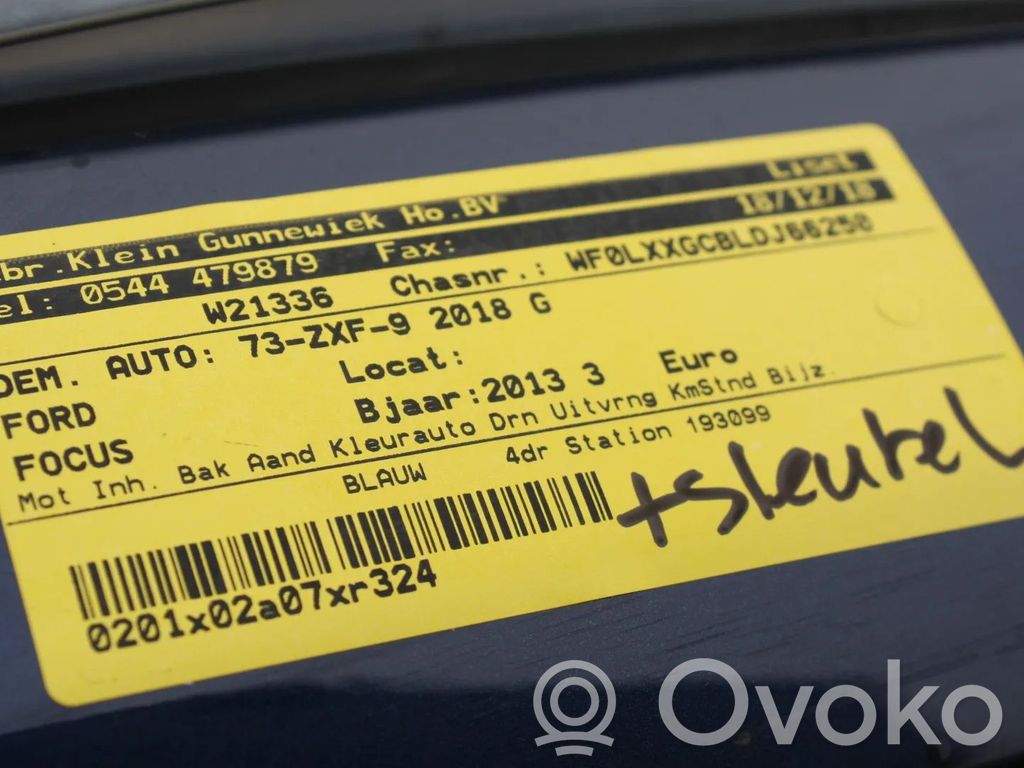 Focus Focus  CV618C607EB