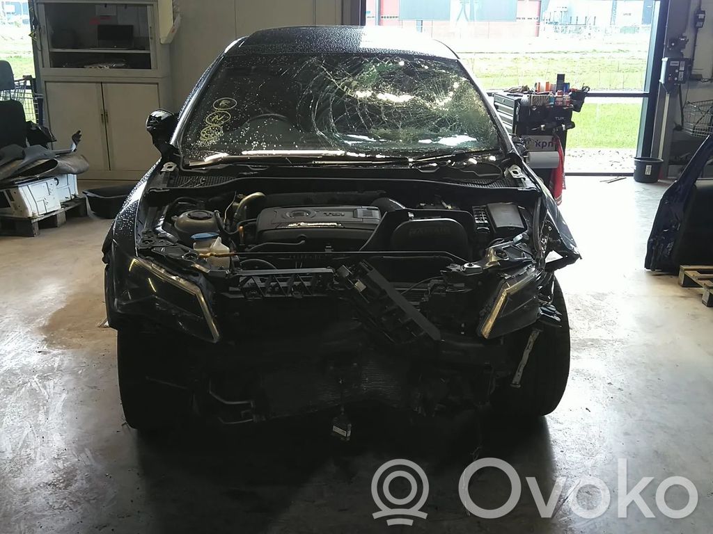 Leon (5F) Leon  5Q0951171