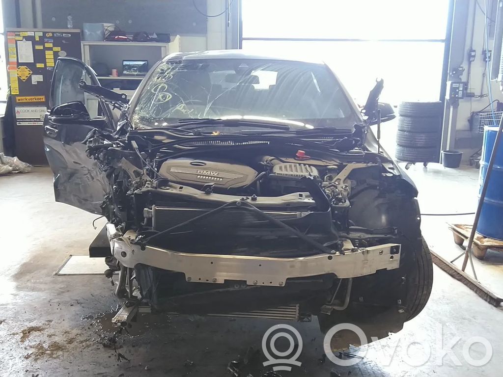 1 F40 Series 1  7636070