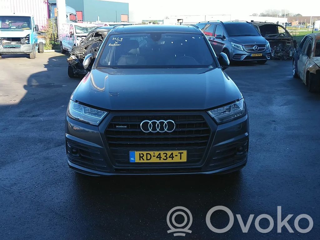 Q7 4M Q7  4M0199371C