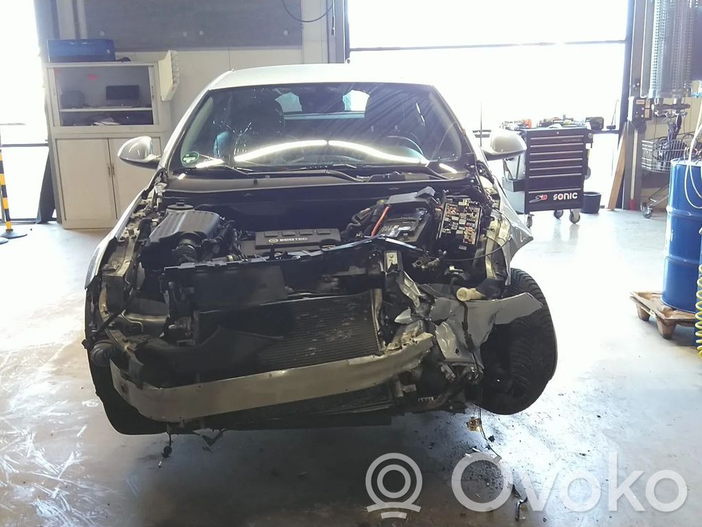 Insignia A Insignia  20972948