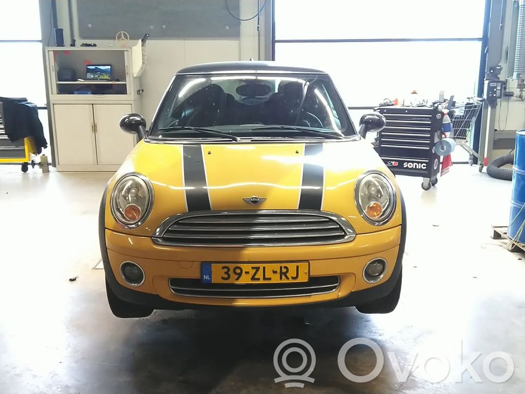 One - Cooper R56 One/Cooper R56  6785681