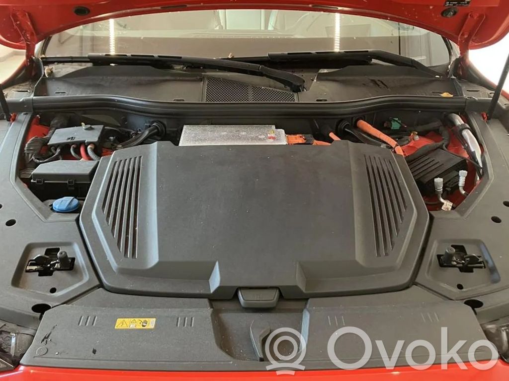e-tron e-tron  4KE501203B