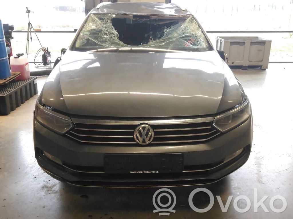 PASSAT B8 Passat  7PP941571AE