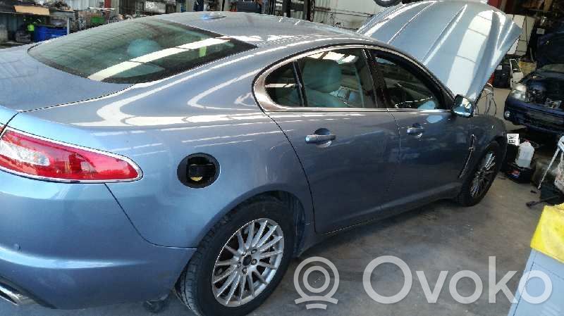 XF XF  RF4R8Q9431BC