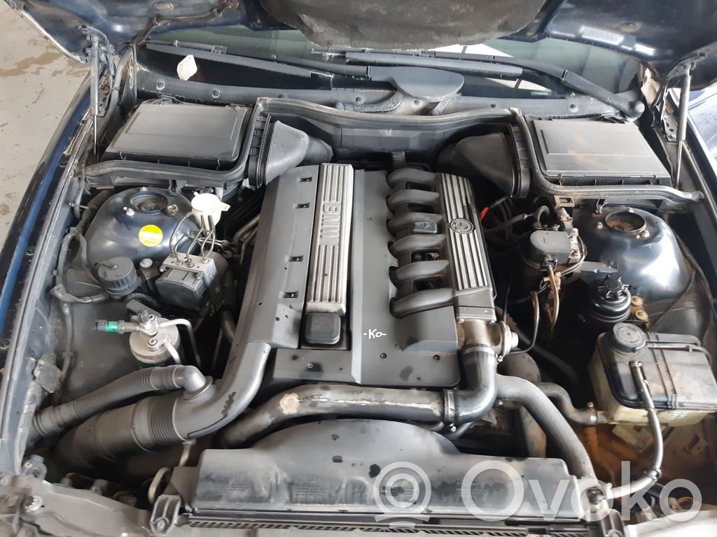 5 E39 Series 5  22459739