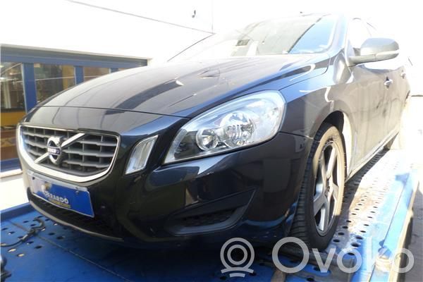 V60 V60, V60 Cross Country