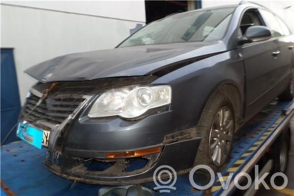 PASSAT Passat  2M911024
