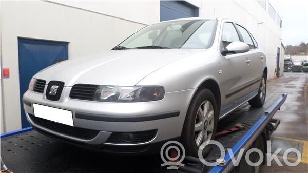Leon (1M) Leon  4B0953503H