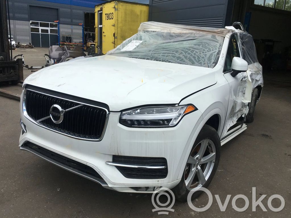 XC90 XC90  31387674