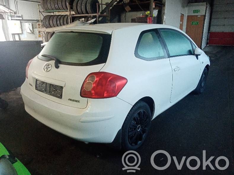 Auris 150 Auris  E4ZE52