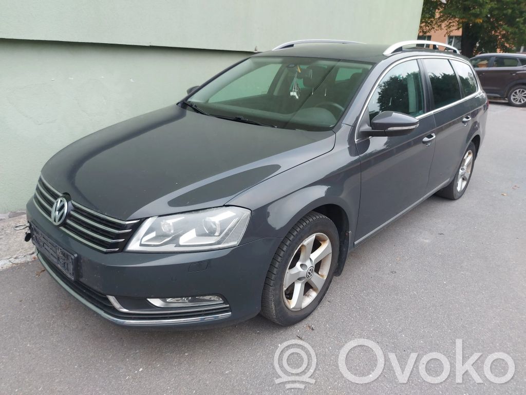 PASSAT B7 Passat  3AF945207B