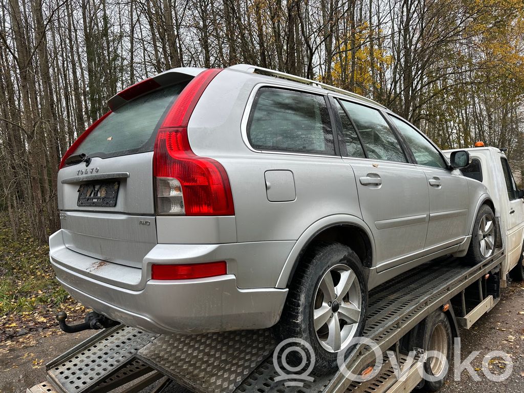 XC90 XC90  0281011078