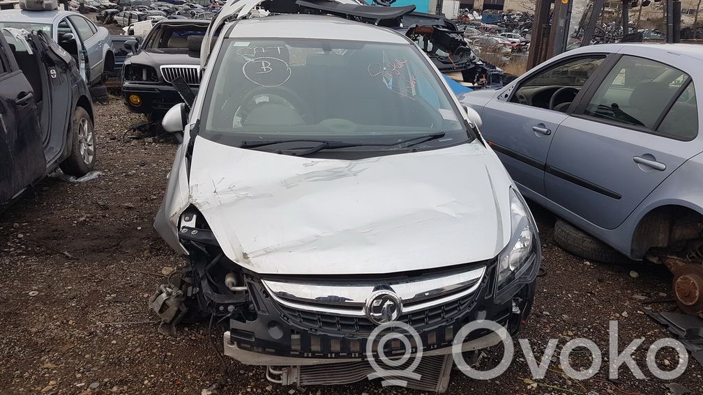 Corsa E Corsa  12642927