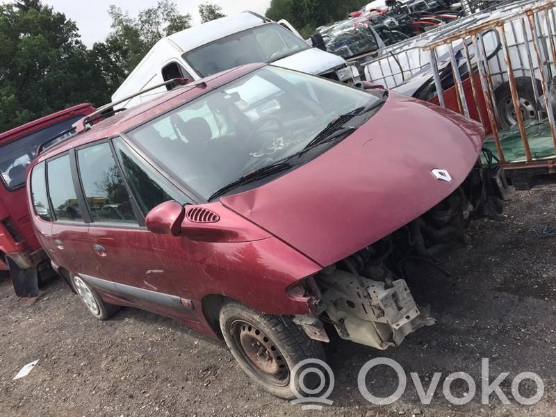 Espace III Espace  602530