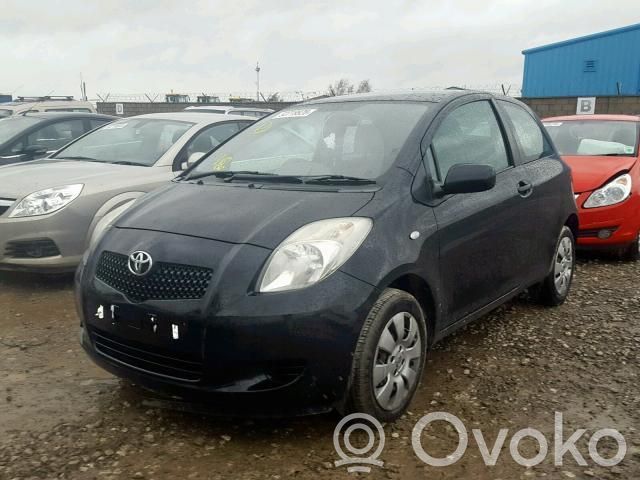 Yaris Yaris