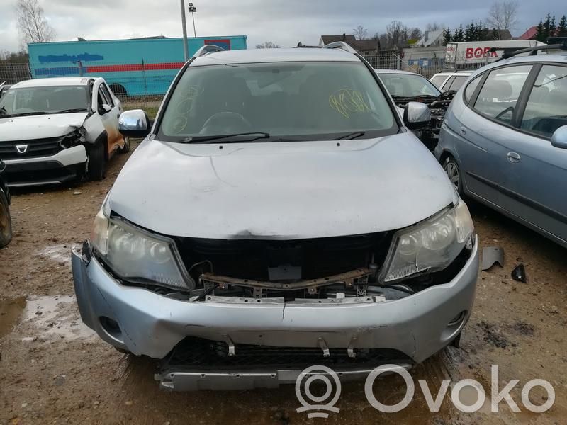 Outlander Outlander  8042A010