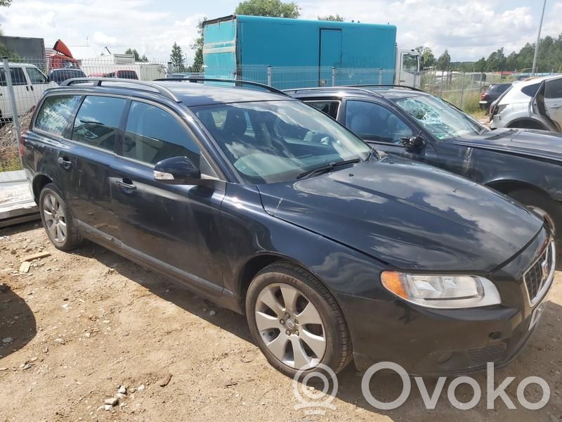 V70 S70, V70, V70 XC  RHD