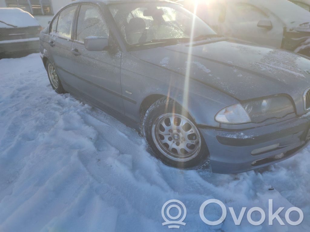 3 E46 Series 3  686235