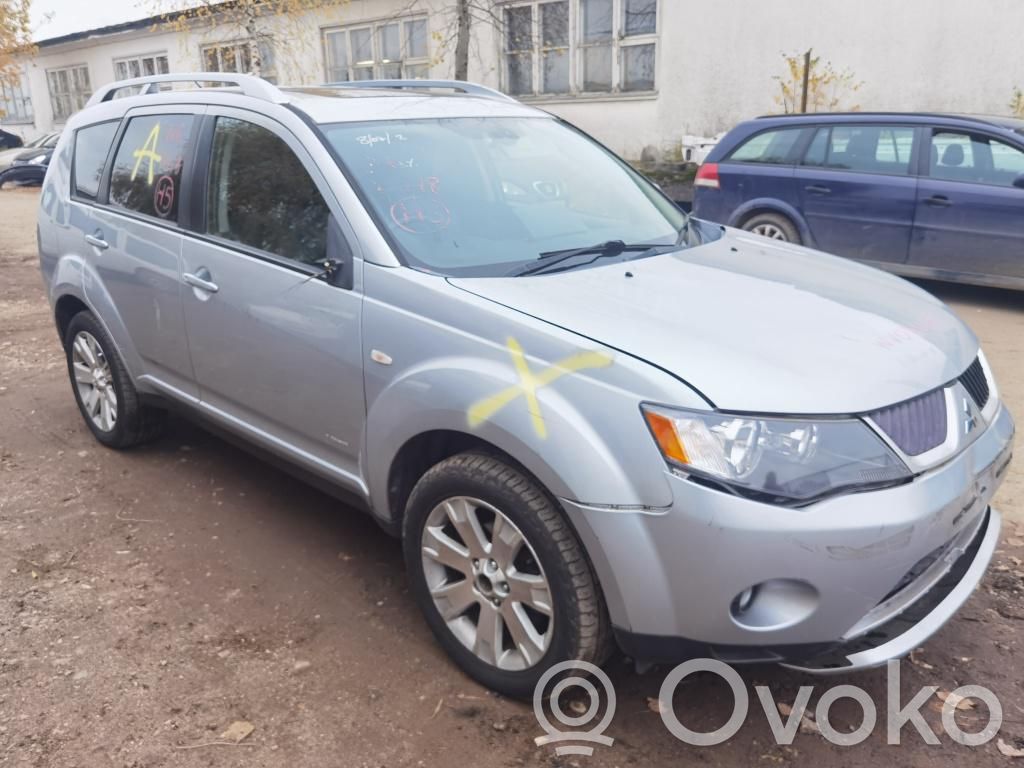 Outlander Outlander  PILKOS
