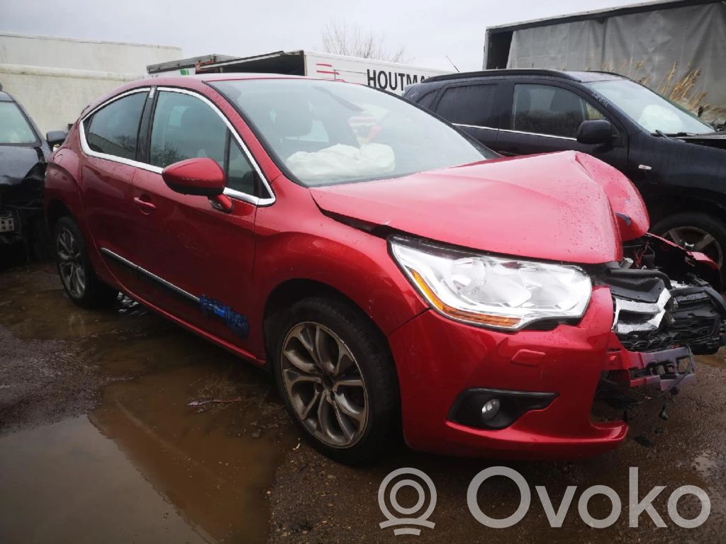 DS4 DS4
