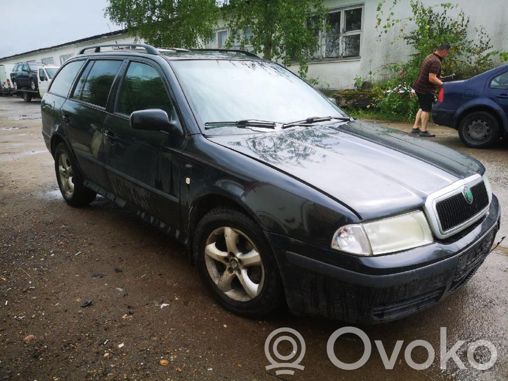 Octavia Mk1 (1U) Octavia  1U0857504