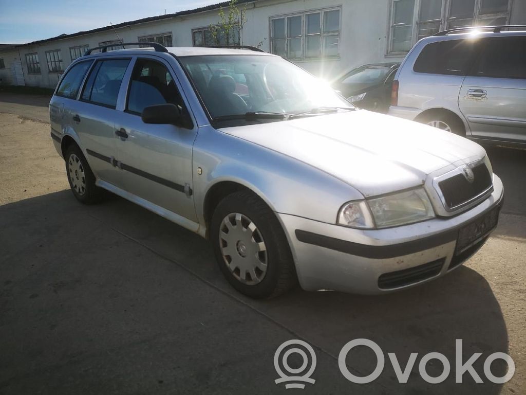 Octavia Mk1 (1U) Octavia  1U1819702