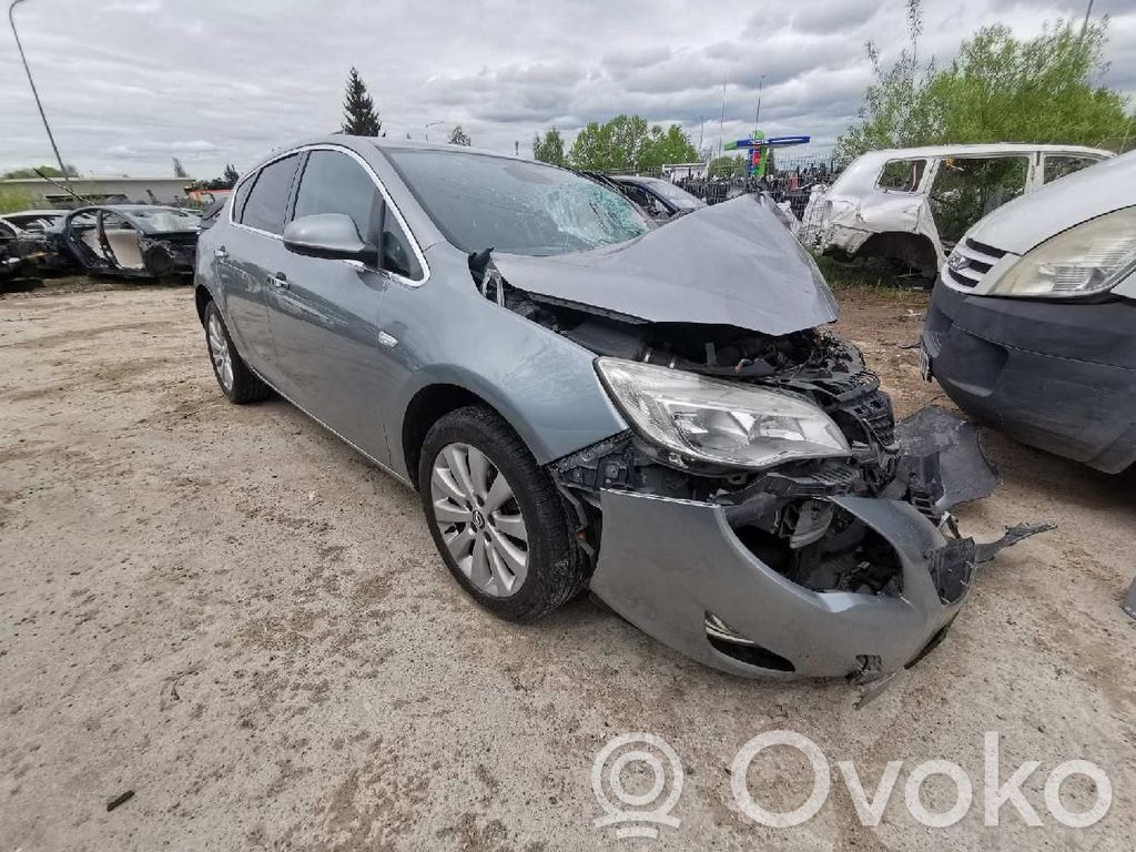 Astra J Astra  49395102