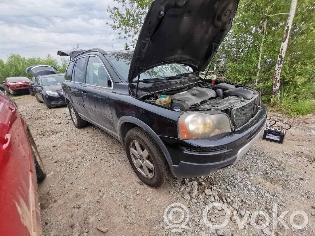 XC90 XC90  28908002282
