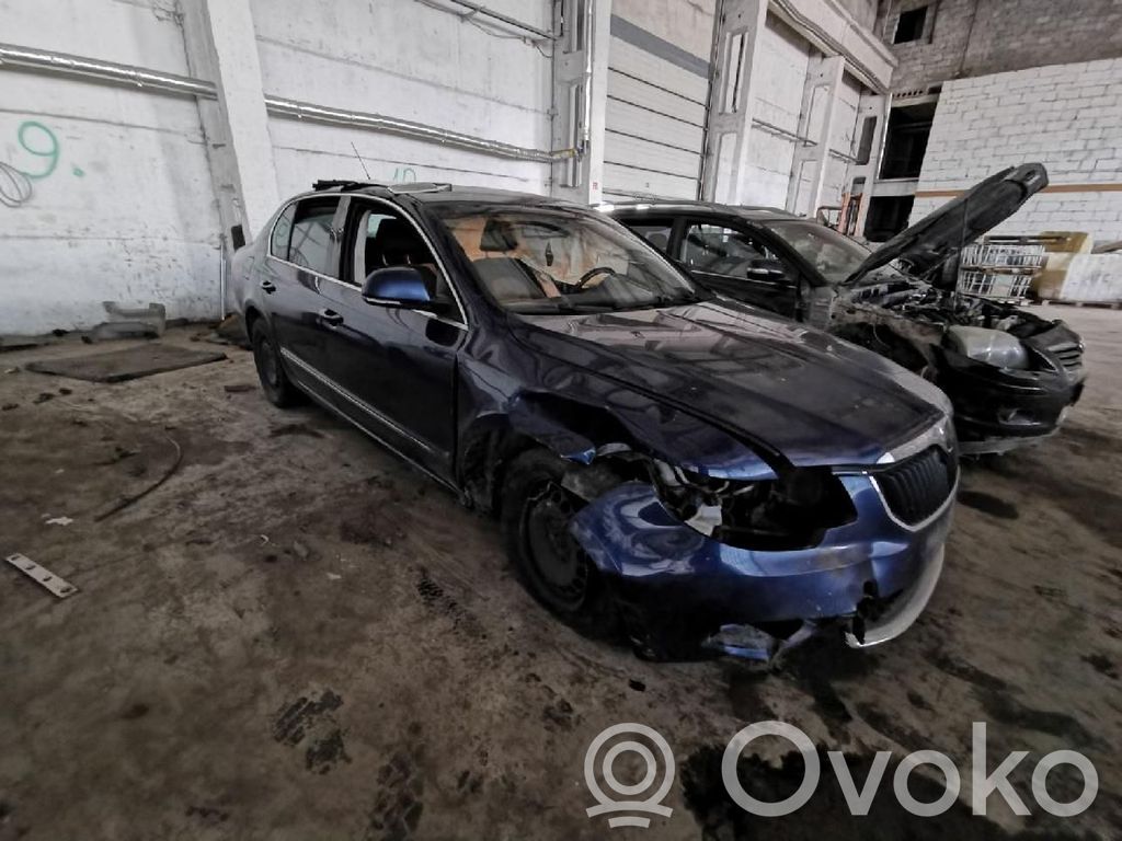 Superb B6 (3T) Superb  3T0857504C