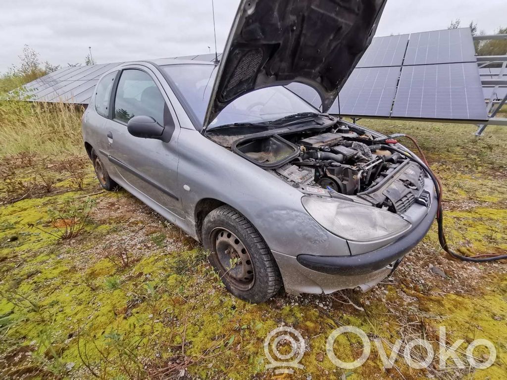 206 206, 206+  9625053477