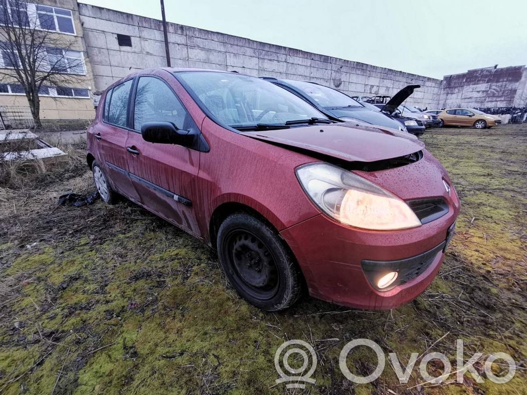 Clio III Clio  8200407985