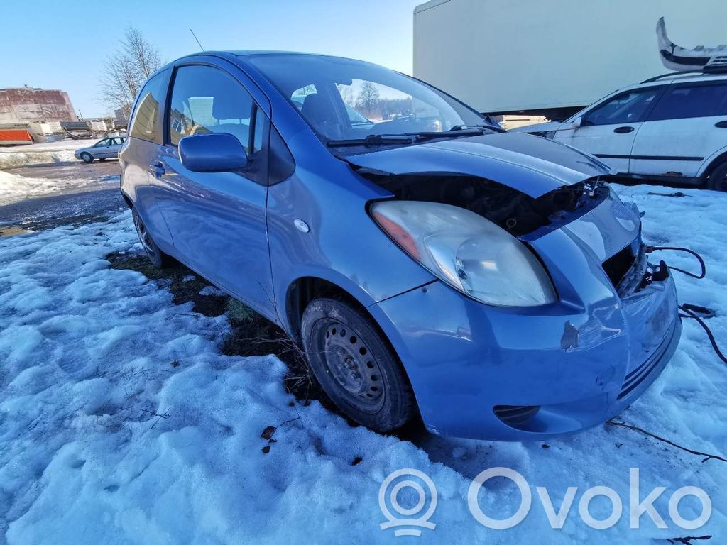 Yaris Yaris  8966152F11