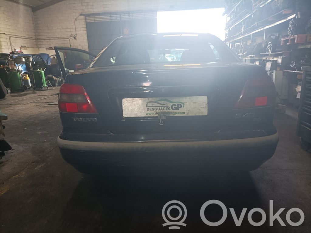 S40, V40 S40, V40