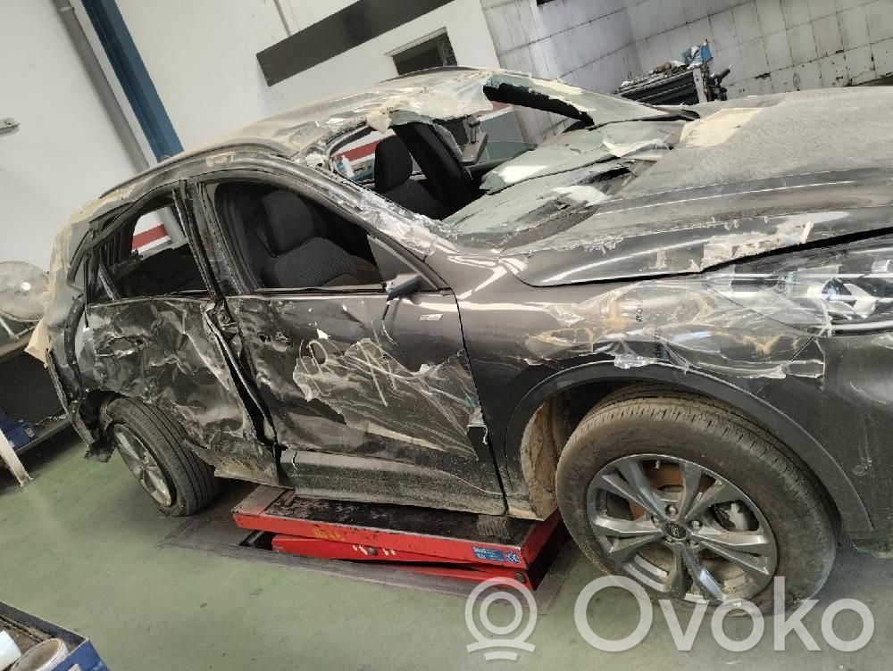 Kuga III Kuga  LC5BA045B14