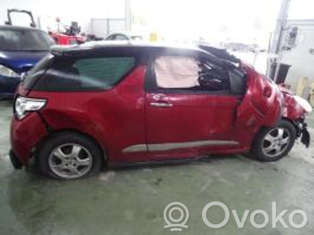 DS3 DS3  00008247F7
