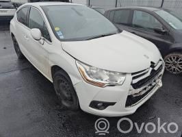 DS4 DS4  0135TQ
