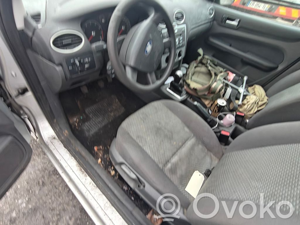 Focus Focus  1480983