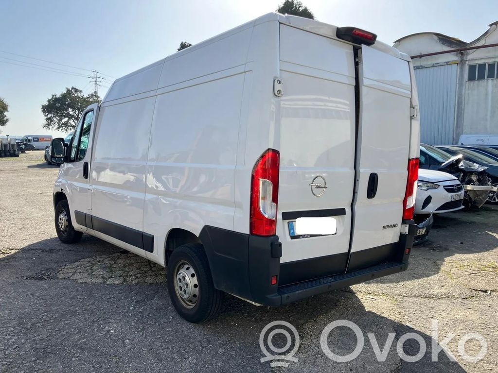 Movano C Movano