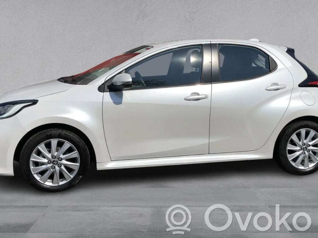 Yaris XP210 Yaris  89981K0010