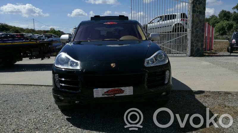 Cayenne (92A) Cayenne  7L0501201B