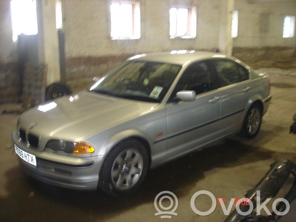 3 E46 Series 3  1748017