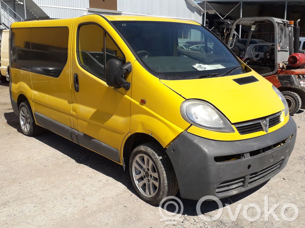 Vivaro Vivaro  6679